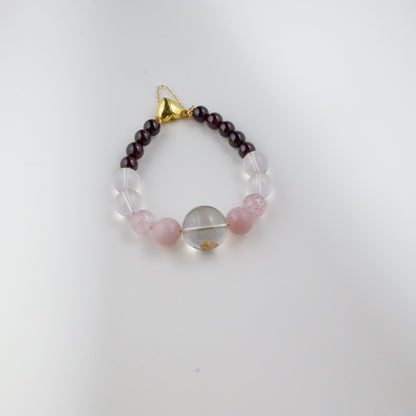 Sanyu's Cat Bracelet