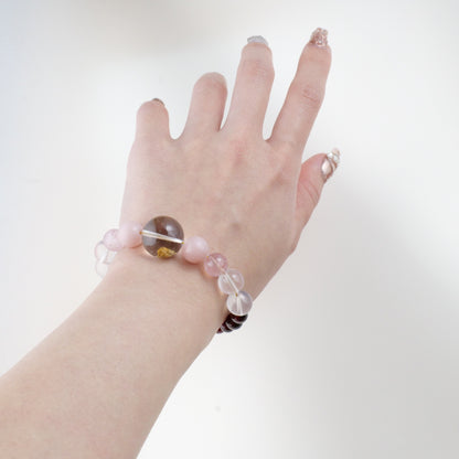 Sanyu's Cat Bracelet